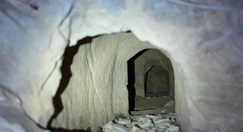A határőrség második templom korabeli sírbarlangot talált Kelet-Jeruzsálemben