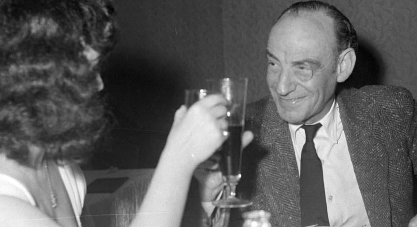 Eladóvá vált a híres színész villája, de a szívéhez kap, ha meglátja, mennyiért