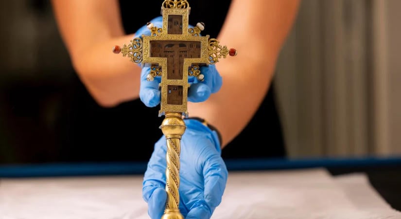 Ukrán örökséggé minősítették a Pecserszka Lavra műtárgyait Londonban