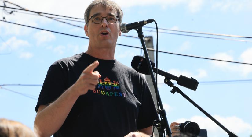 Karácsony Gergely most kapta kézhez a bírósági végzést, hogy megszüntetik a tavalyi Budapest Pride megszervezése miatt indított büntetőeljárást