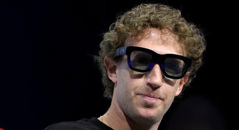 Nehéz a milliárdosok élete: A pofonok völgyébe került Mark Zuckerberg a szuperjachtja miatt, pedig rajta sem volt – „Egyhangú füttyszó tört ki…”