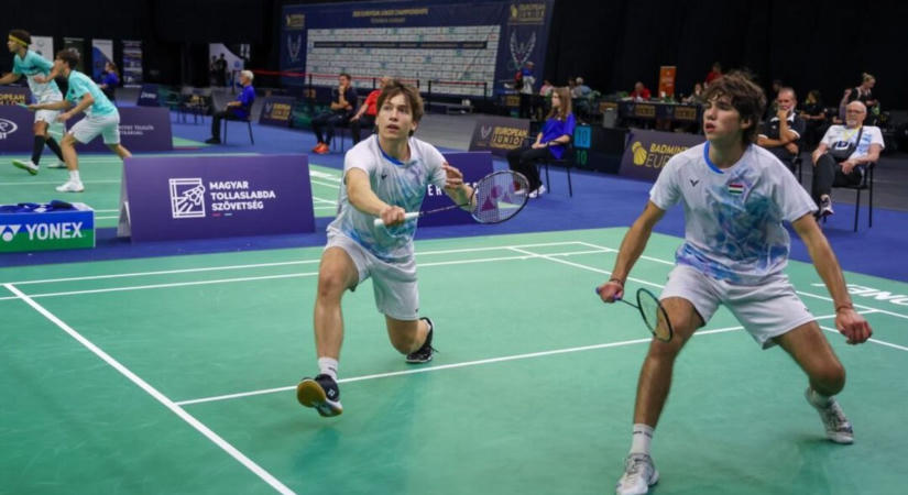 Egyéniben is megkezdődtek a küzdelmek a tatabányai U19-es tollaslabda Eb-n