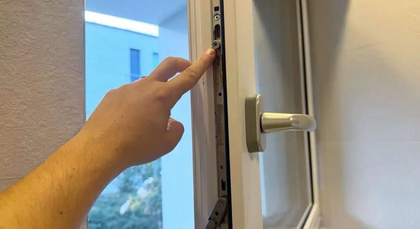 Ezzel trükkel megfelezheted a fűtésszámlád, így állítsd télire a hőszigetelt ablakot