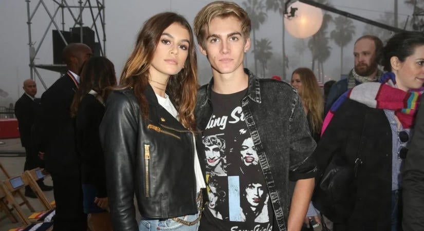 Szívszorító felvételek  Gyerekkori fotóval és videóval búcsúzik Presleytől Kaia Gerber: GALÉRIA