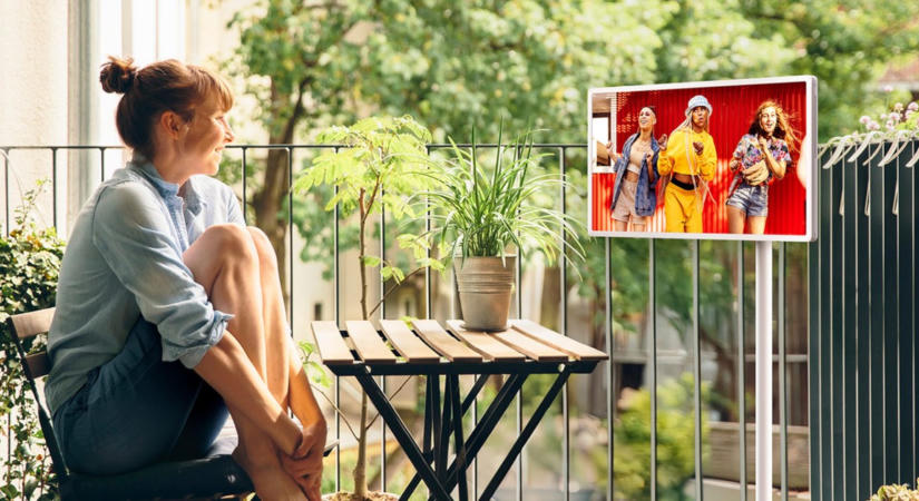 Ezen a képernyőn akár a fürdőkádból is nézheti a filmeket: leválasztható kijelzővel és QHD felbontással hódít az LG StanbyME 2