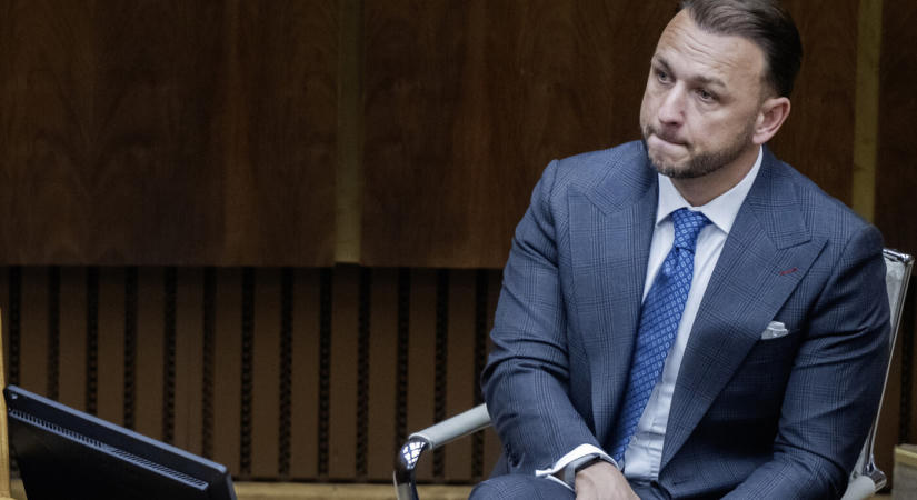 Szemet hunyt Šutaj Eštok útja felett, kozmetikus felesége felügyelőtanács-tag lett