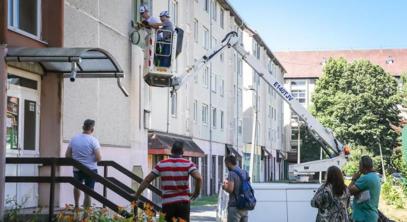 Sok házon ott van, de kevesen tudják, mekkora bírság lehet belőle