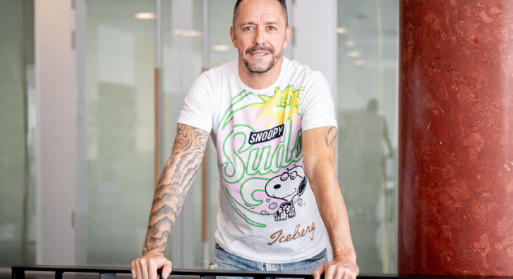 Gréczy Zsolt általános iskolai fotót mutatott Kabát Péterről, anno ő is tanította a focistát