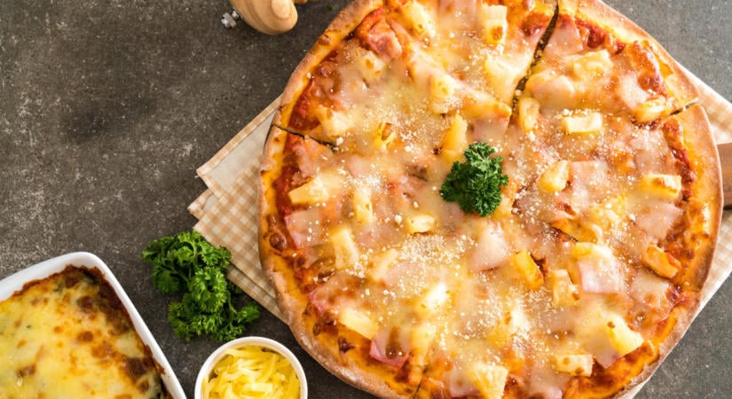 Nem csak az ananászt tartják szentségtörésnek a pizzán – Az olaszok ezt sem tudják elviselni