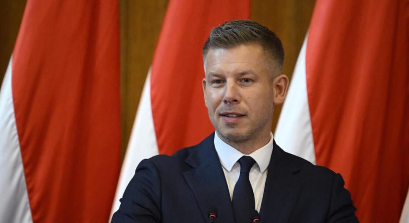 Magyar Péter egyenesen a mentelmi jog eltörlését kezdeményezi közvádas ügyekben