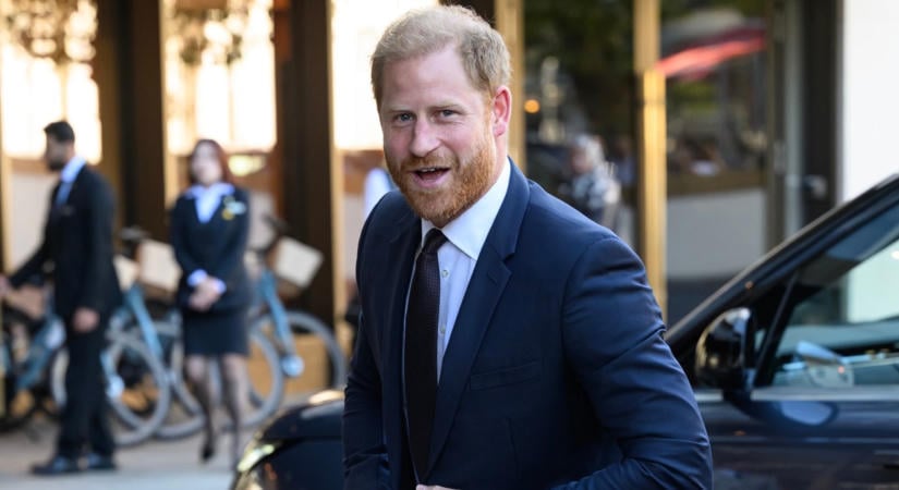 Alig költözött vissza, Harry herceg máris Amerikába repült, New Yorkban tűnt fel