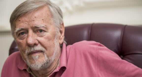 Van diákod? Tolnai Ott verseskötet jár érte a Könyvfesztiválon