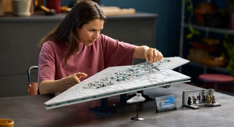 Berobban a romboló: Közel 300 ezer forintba kerül a valaha készült leghosszabb LEGO Star Wars szett