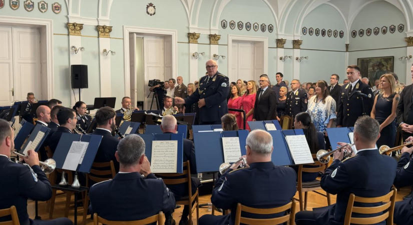 Telt házas gálaműsor a Jászkunság 150. évfordulóján