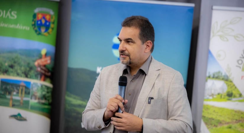 Bóna Szabolcs agrárminiszter szívesen fizetne vagyonadót, ha érintett lenne