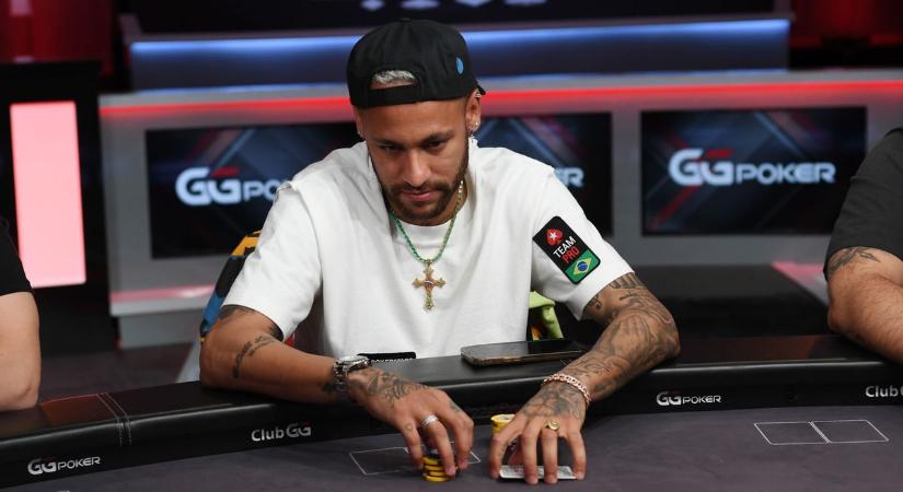 Neymar a pókerasztalnál felejti a vb-kudarcot – milliós tétekkel tért vissza régi szenvedélyéhez
